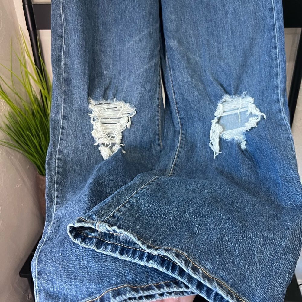 Wild fable highest rise baggy jeans distressed medium wash size 29/8 - Picture 10 of 16